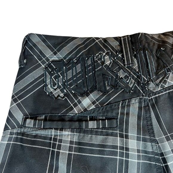 Quicksilver Plaid Print Embroidered Logo Bermuda Shorts Size 32 - Picture 4 of 12